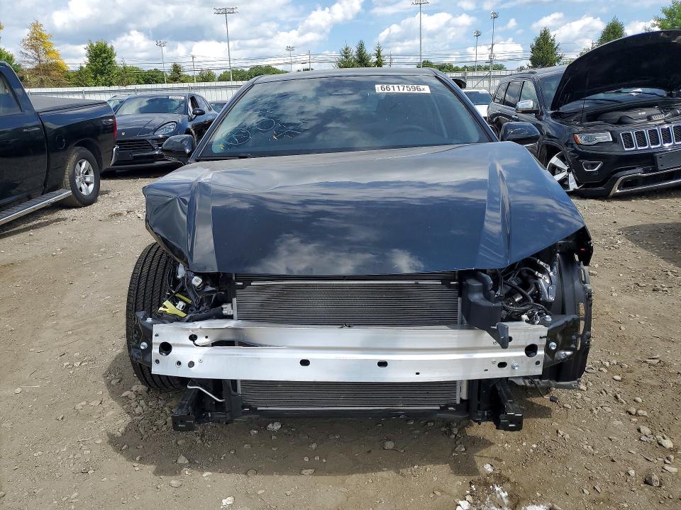 Zdjęcie 5 z aukcji – 2026 TOYOTA CAMRY z VIN 4T1DAACK3TU756965