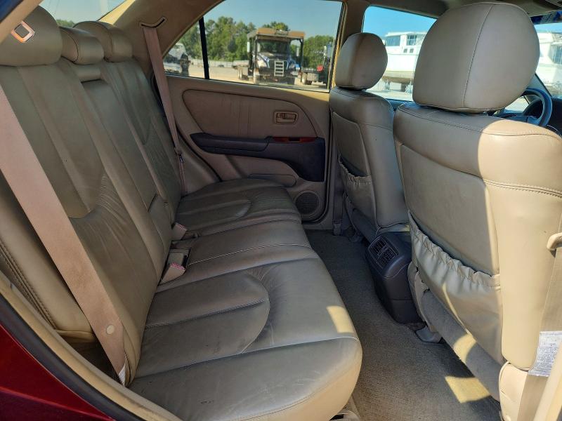 Photo 11 from auction – 2000 LEXUS RX with VIN JT6GF10U4Y0076734