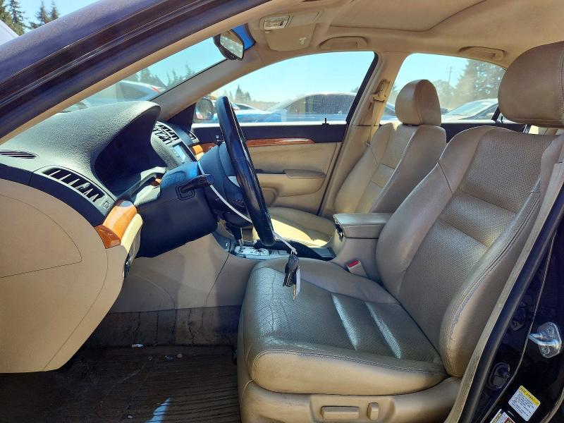 Photo 7 from auction – 2005 ACURA TSX with VIN JH4CL96975C001911