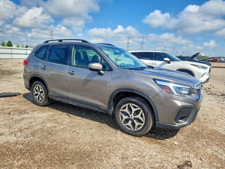 Photo 4 from auction – 2021 SUBARU FORESTER with VIN JF2SKAFC7MH447105