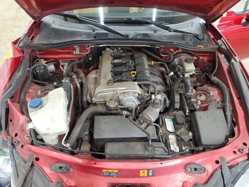 Photo 11 from auction – 2017 MAZDA MX-5 MIATA with VIN JM1NDAM70H0108007