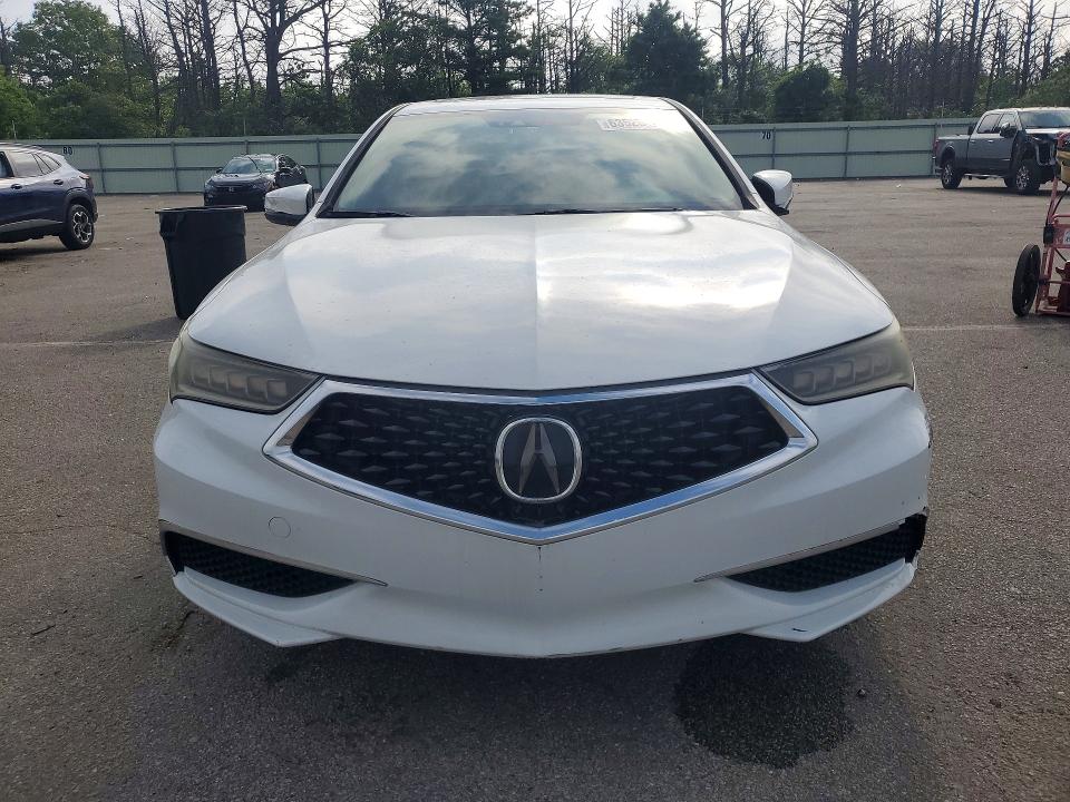 Снимка 5 от търг – 2019 ACURA TLX с VIN 19UUB1F50KA003399