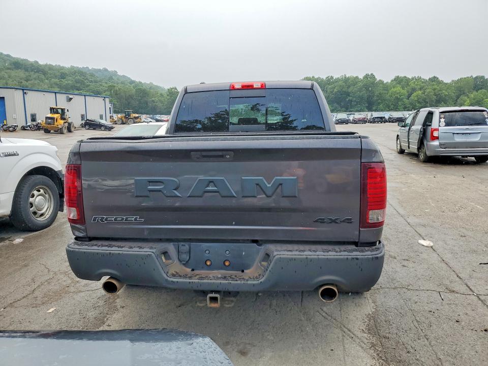 Photo 6 from auction – 2016 RAM 1500 with VIN 1C6RR7YT6GS284213