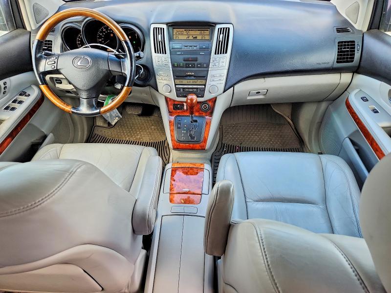 Photo 8 from auction – 2004 LEXUS RX with VIN 2T2HA31UX4C008245