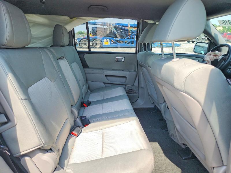 Photo 10 from auction – 2014 HONDA PILOT with VIN 5FNYF4H23EB053248