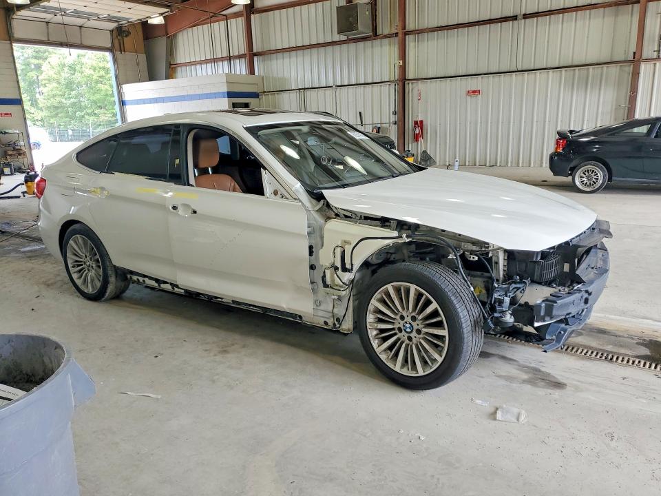 Photo 4 from auction – 2015 BMW 328 with VIN WBA3X5C51FD560945