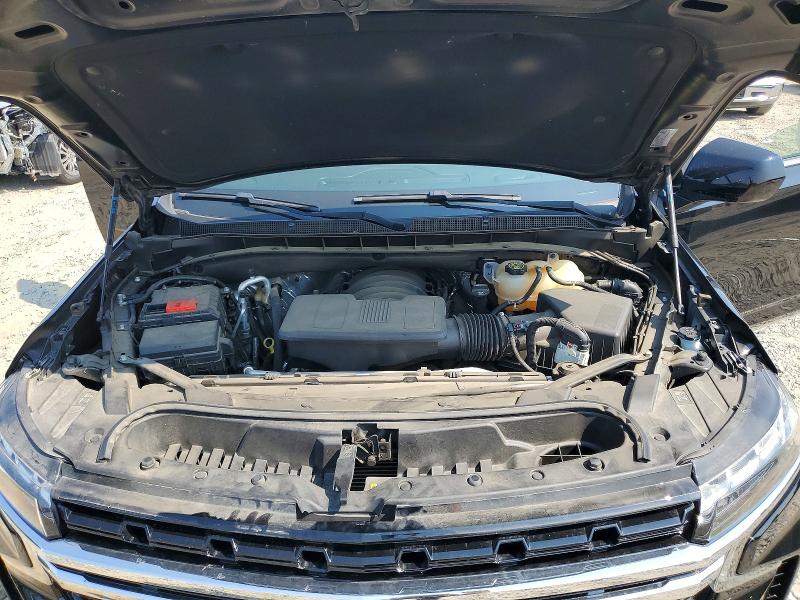 Photo 12 from auction – 2022 CHEVROLET SUBURBAN with VIN 1GNSCBKD9NR359904