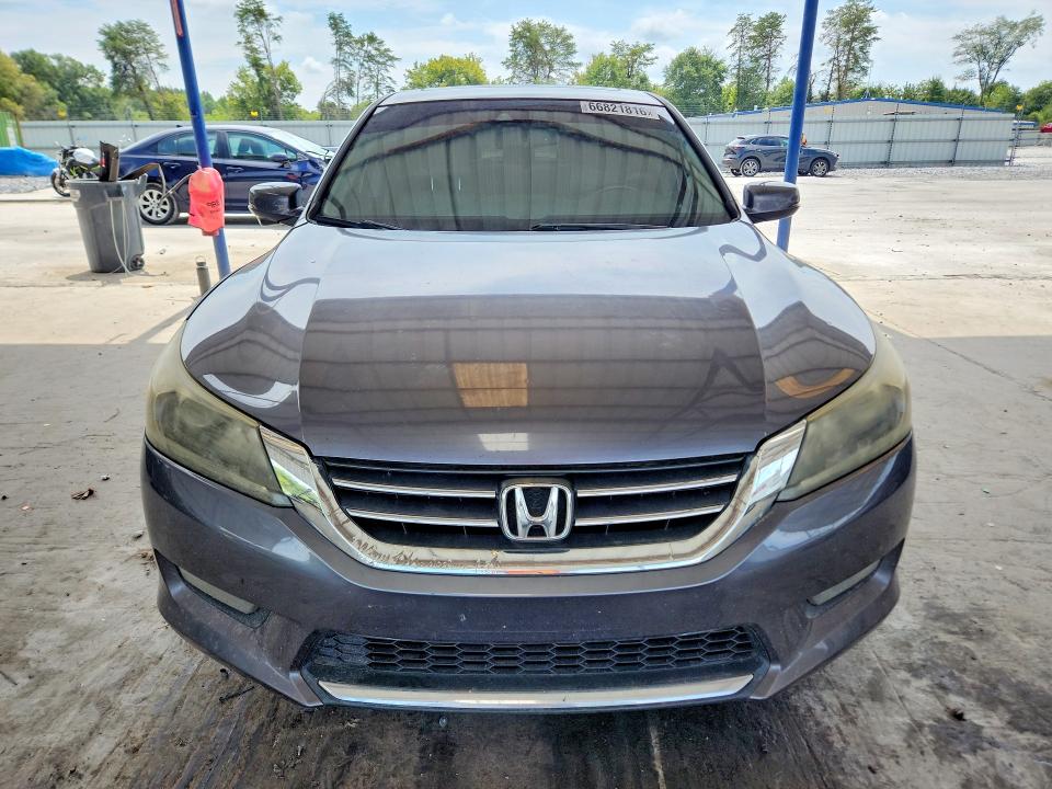 Photo 5 from auction – 2014 HONDA ACCORD with VIN 1HGCR2F88EA012525
