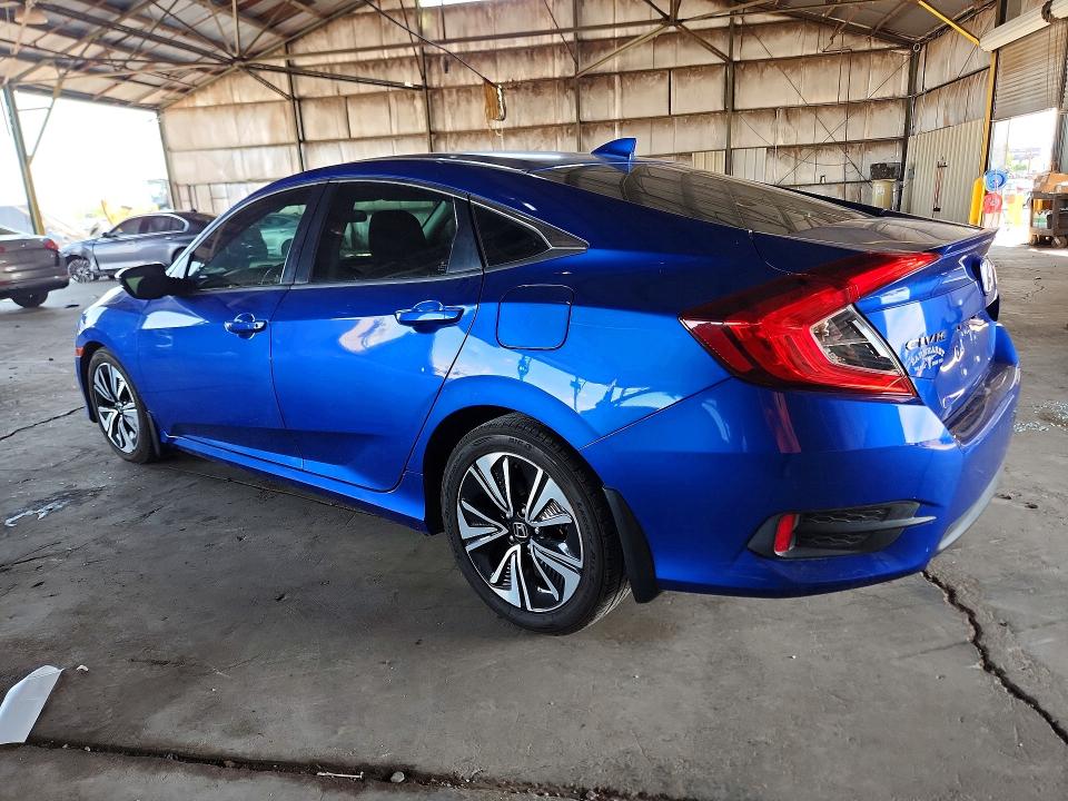 Photo 2 from auction – 2018 HONDA CIVIC with VIN JHMFC1F38JX035353