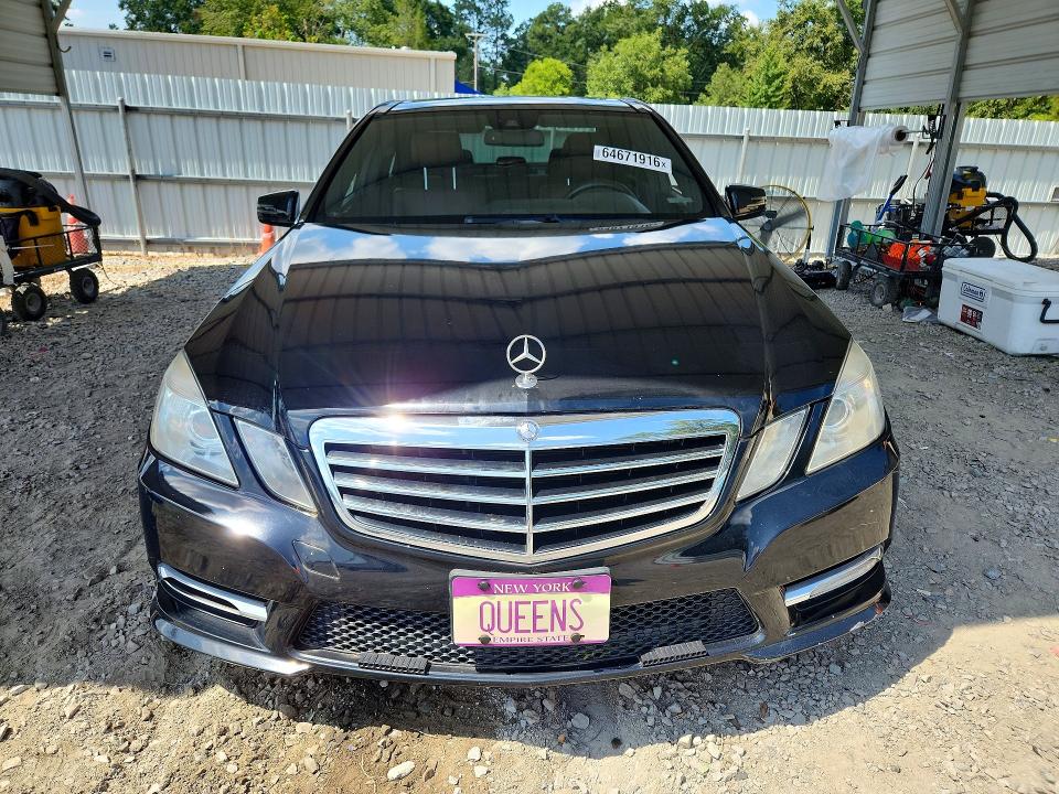 Photo 5 from auction – 2012 MERCEDES-BENZ E with VIN WDDHF8JB9CA520511