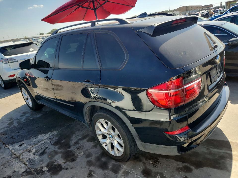 Photo 2 from auction – 2013 BMW X5 with VIN 5UXZV4C50D0B07371