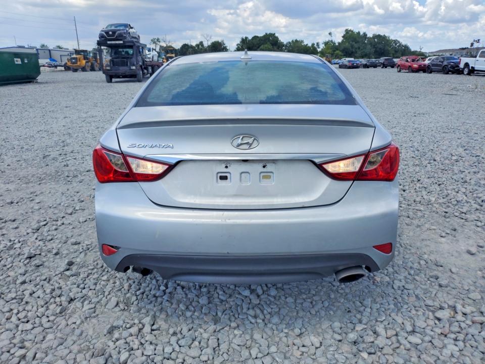 Photo 6 from auction – 2014 HYUNDAI SONATA with VIN 5NPEC4AC8EH875284