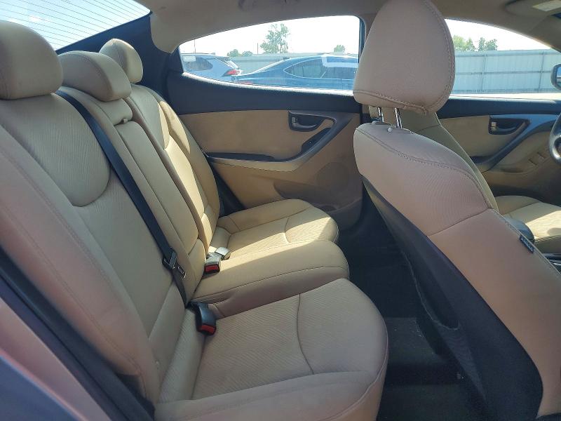 Photo 10 from auction – 2011 HYUNDAI ELANTRA with VIN 5NPDH4AE3BH051493