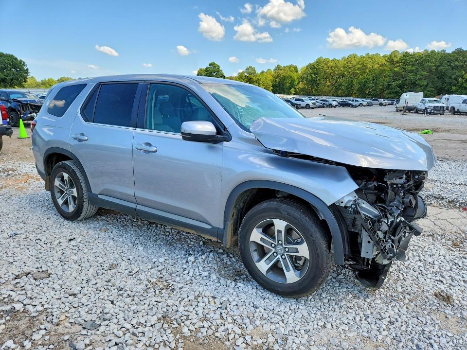 Photo 4 from auction – 2023 HONDA PILOT with VIN 5FNYG1H64PB027534