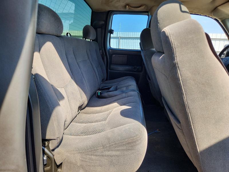 Photo 10 from auction – 2005 CHEVROLET SILVERADO with VIN 1GCEC19V25Z171420