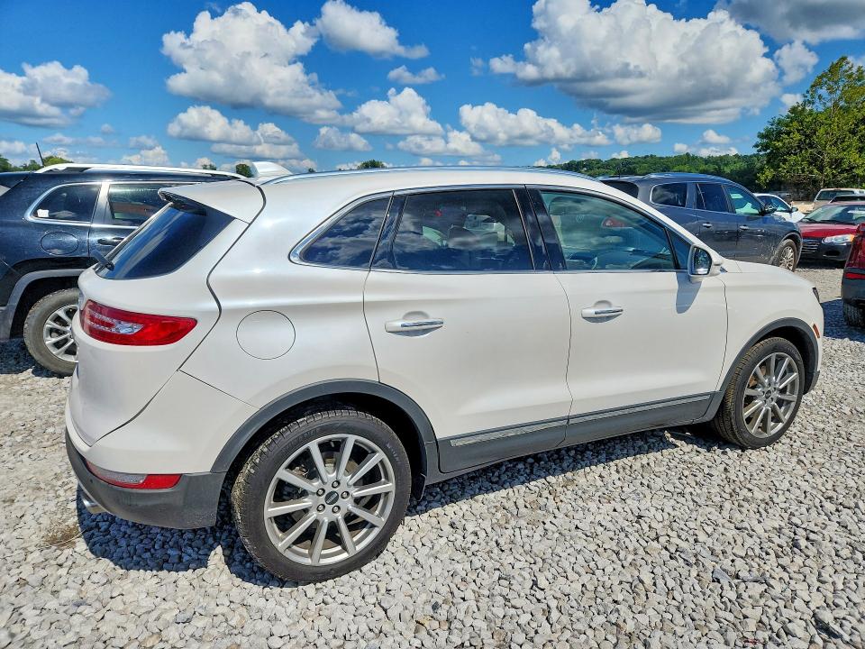 Photo 3 from auction – 2019 LINCOLN MKC with VIN 5LMCJ3C92KUL03775