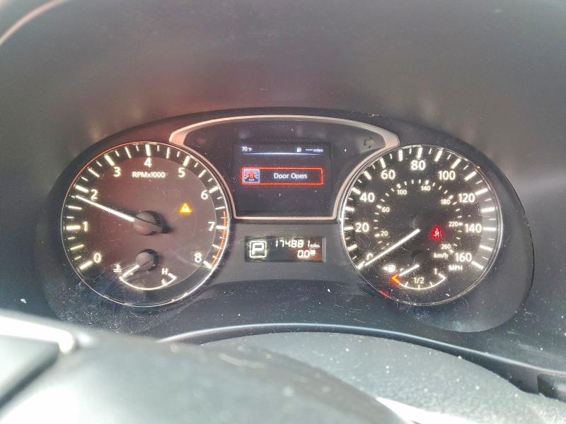 Photo 9 from auction – 2015 NISSAN PATHFINDER with VIN 5N1AR2MN8FC646806