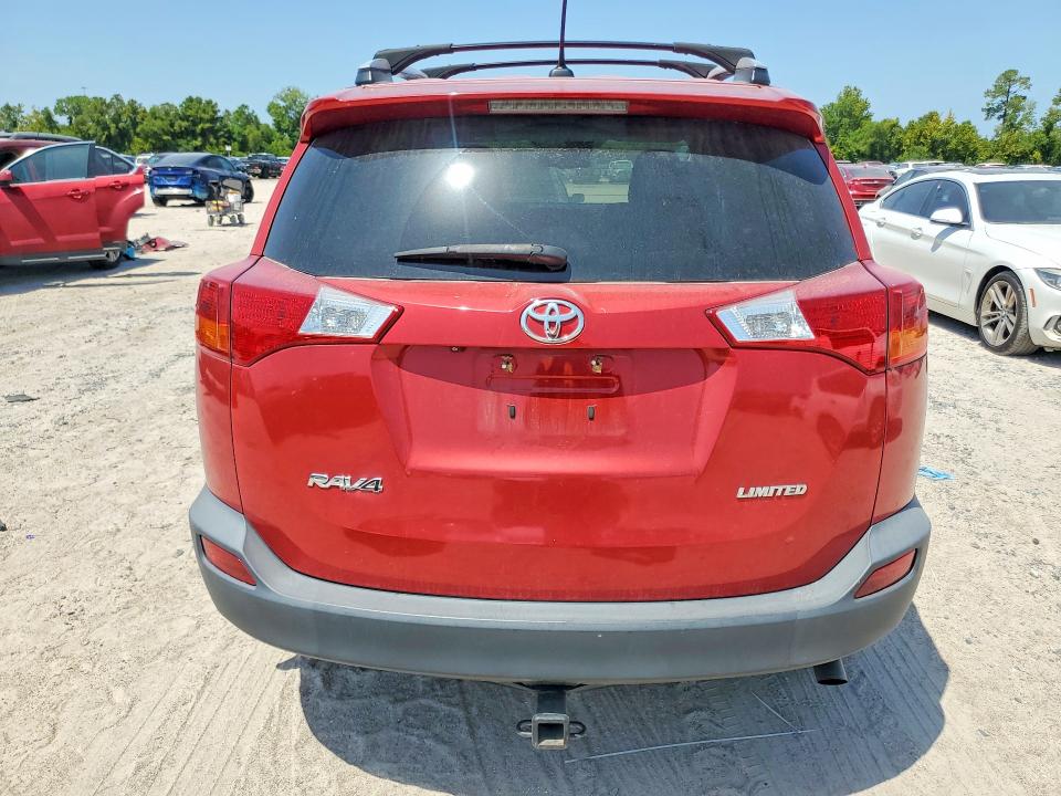 Photo 6 from auction – 2015 TOYOTA RAV4 with VIN 2T3YFREV7FW142232