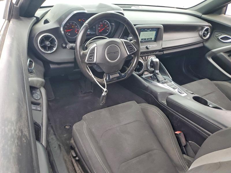 Photo 8 from auction – 2017 CHEVROLET CAMARO with VIN 1G1FB1RS7H0163120