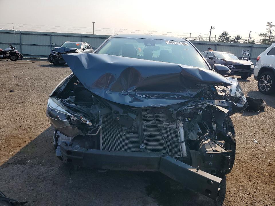 Photo 5 from auction – 2018 TOYOTA COROLLA with VIN 2T1BURHE3JC114082