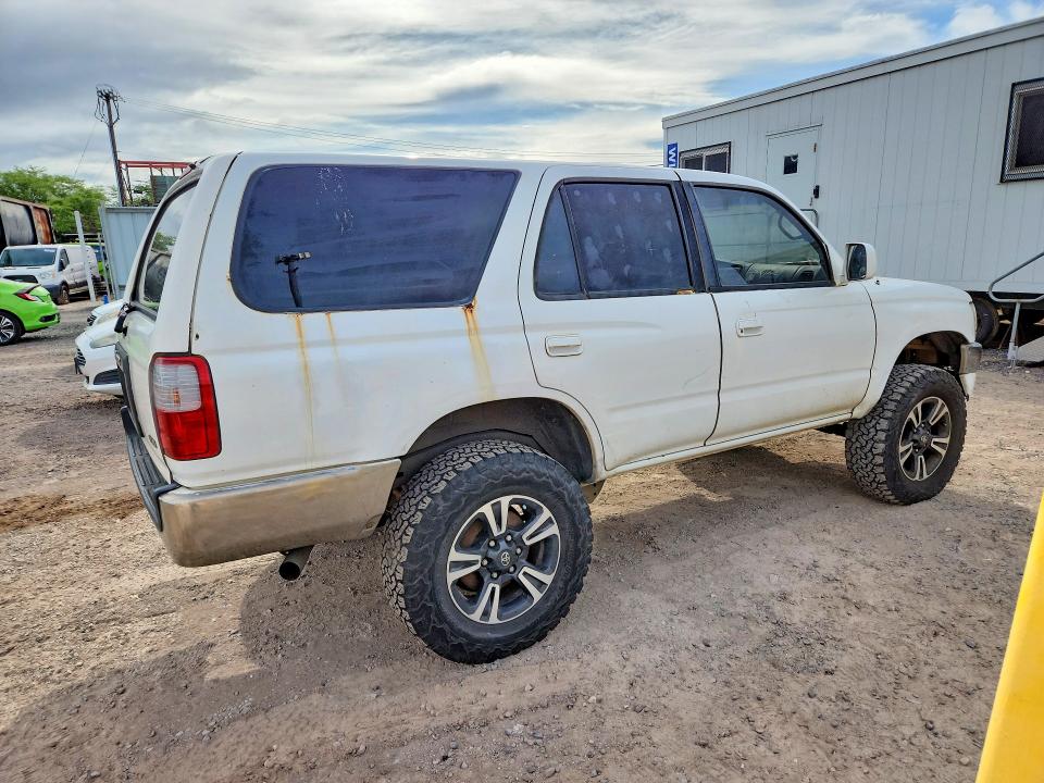 Photo 3 from auction – 1997 TOYOTA 4RUNNER with VIN JT3HN86R0V0076905