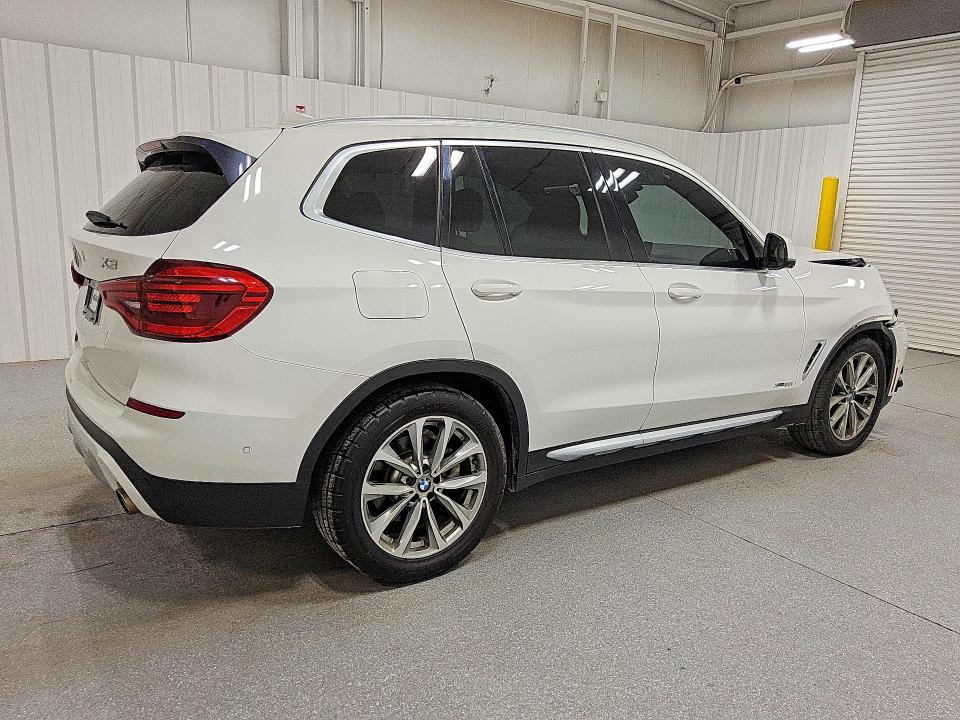Фото 3 с аукциона – 2018 BMW X3 с VIN 5UXTR9C58JLA13983
