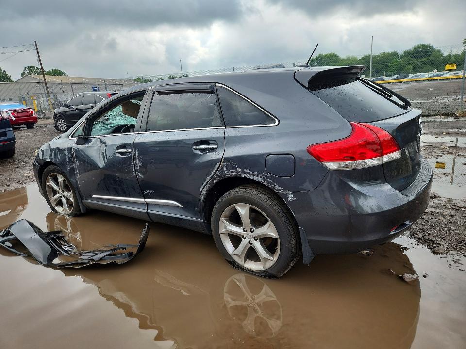 Photo 2 from auction – 2010 TOYOTA VENZA with VIN 4T3BK3BB8AU043176