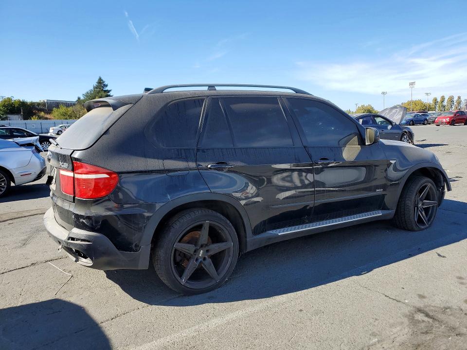 Photo 3 from auction – 2007 BMW X5 with VIN 5UXFE435X7L012741