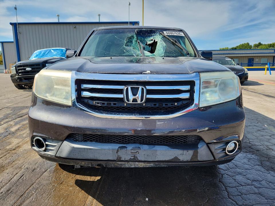 Photo 5 from auction – 2012 HONDA PILOT with VIN 5FNYF4H56CB047242