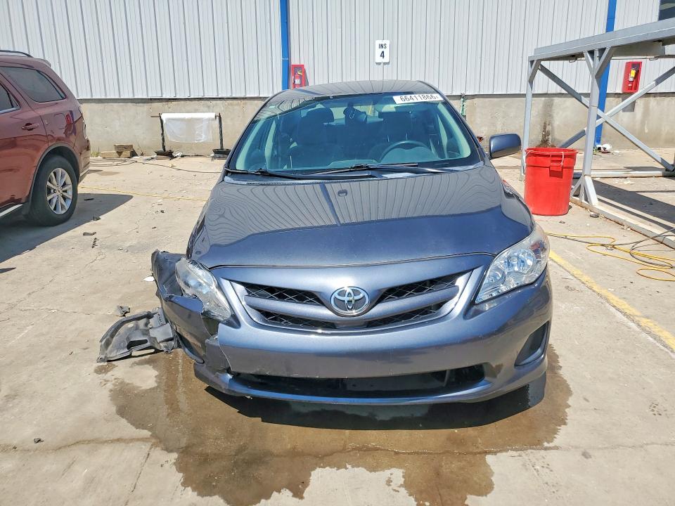 Photo 5 from auction – 2011 TOYOTA COROLLA with VIN 2T1BU4EE7BC550765
