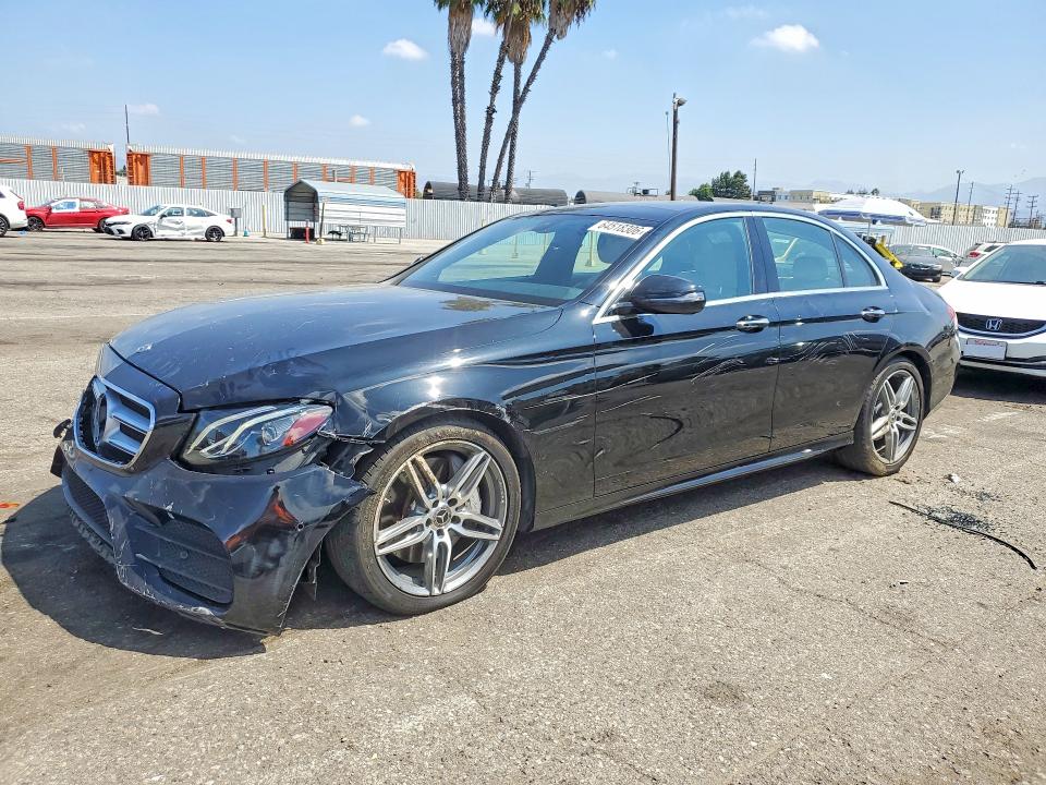 MERCEDES-BENZ E 2018 with VIN WDDZF4JB1JA355192 - Photo from auction