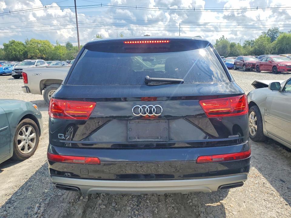 Photo 6 from auction – 2017 AUDI Q7 with VIN WA1LHAF79HD041726