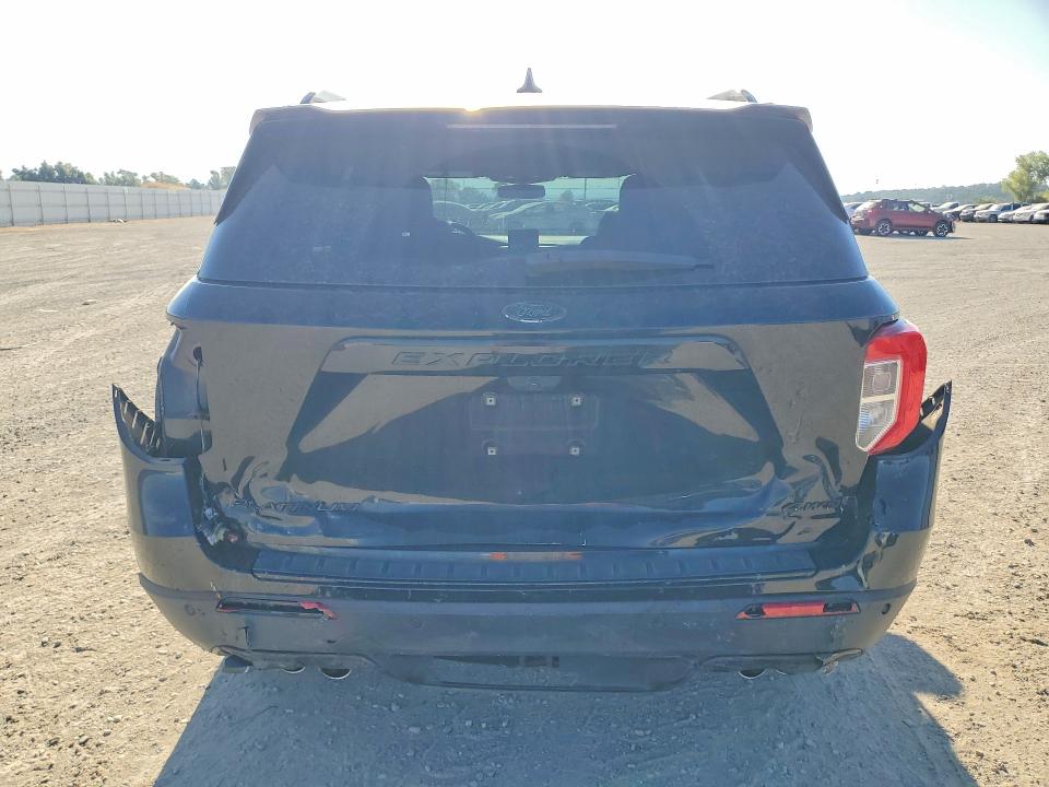 Photo 6 from auction – 2023 FORD EXPLORER with VIN 1FM5K8HC7PGA97336