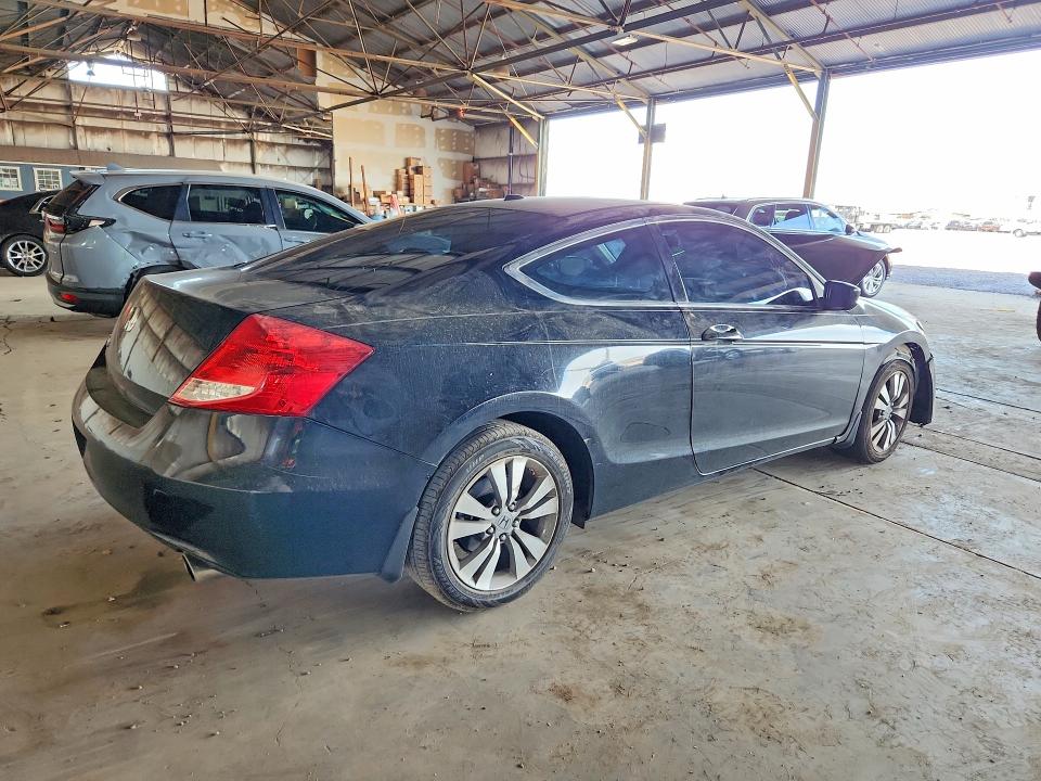 Photo 3 from auction – 2011 HONDA ACCORD with VIN 1HGCS1B83BA001822