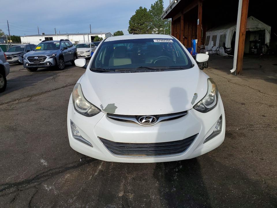 Photo 5 from auction – 2016 HYUNDAI ELANTRA with VIN 5NPDH4AE3GH656587