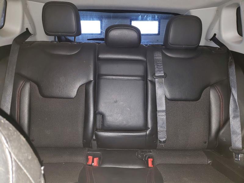 Снимка 10 от търг – 2018 JEEP COMPASS с VIN 3C4NJDDB9JT207349