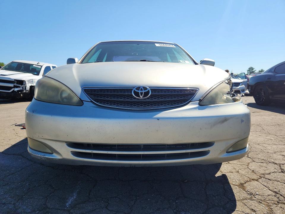 Photo 5 from auction – 2004 TOYOTA CAMRY with VIN 4T1BE32K24U794505