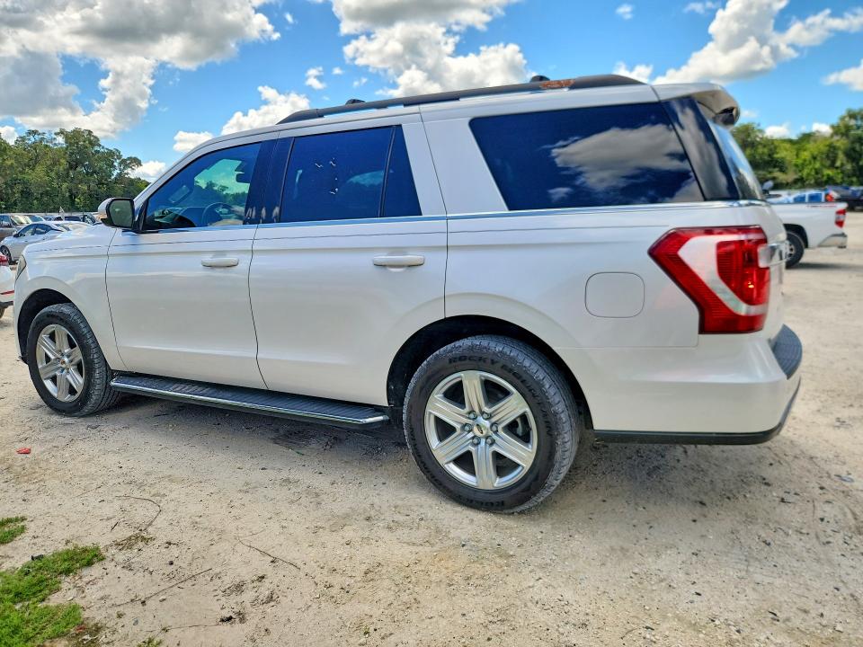 Photo 2 from auction – 2018 FORD EXPEDITION with VIN 1FMJU1JTXJEA52095