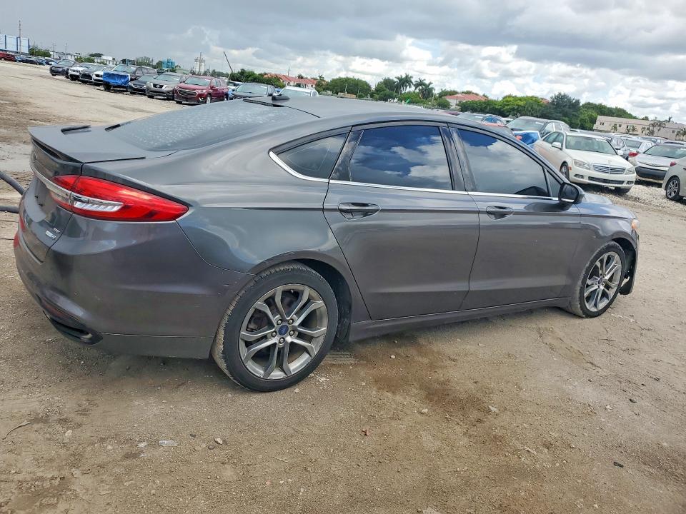 Photo 3 from auction – 2017 FORD FUSION with VIN 3FA6P0T9XHR388386
