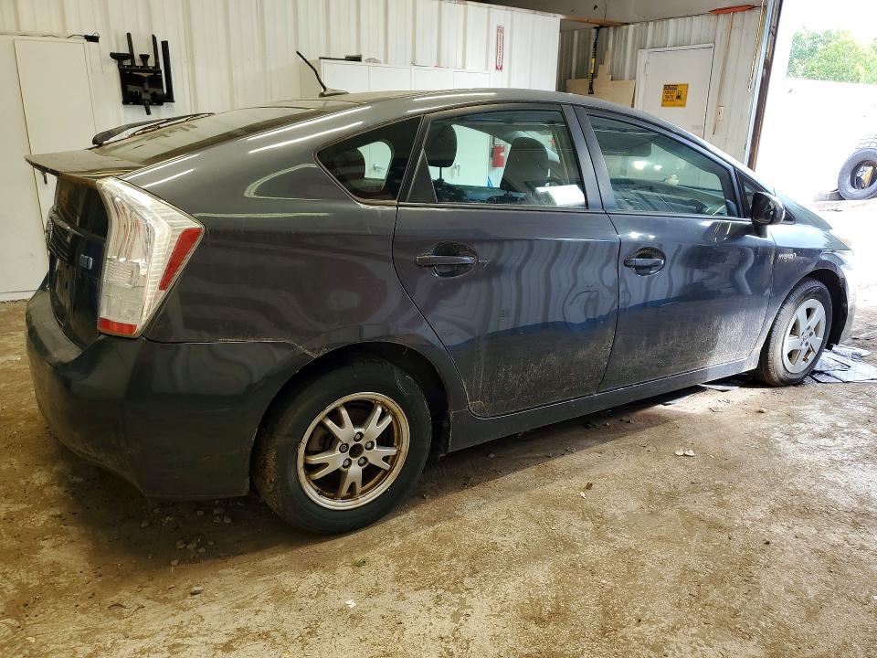 Photo 3 from auction – 2011 TOYOTA PRIUS with VIN JTDKN3DU6B1414003