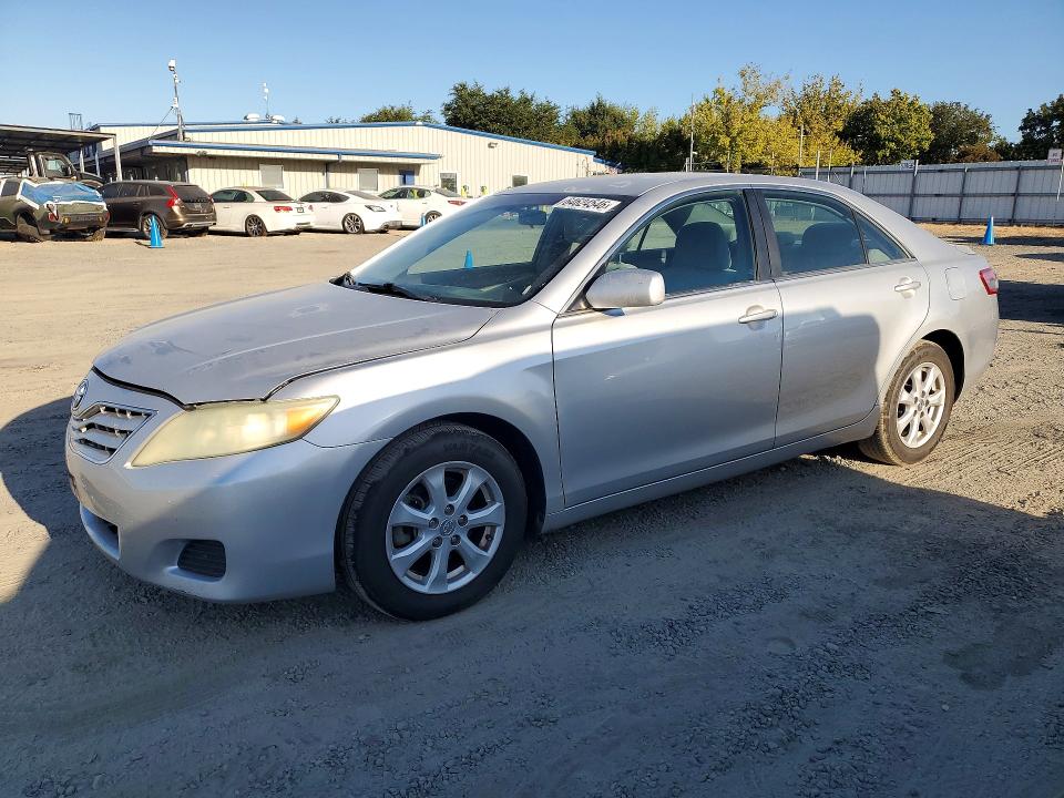 2011 TOYOTA CAMRY - Търг №64624546