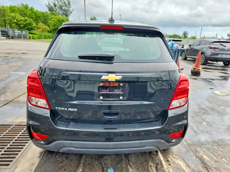 صورة رقم 6 من المزاد - 2018 CHEVROLET TRAX مع VIN 3GNCJNSB3JL210609