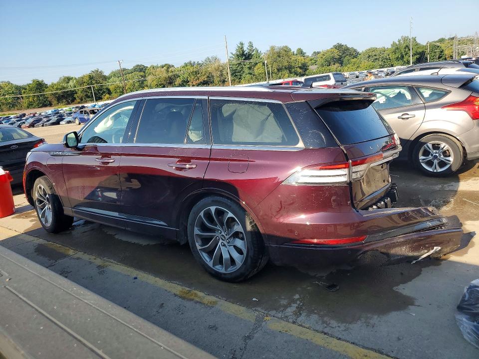 Снимка 2 от търг – 2023 LINCOLN AVIATOR с VIN 5LMYJ8XY1PNL02476