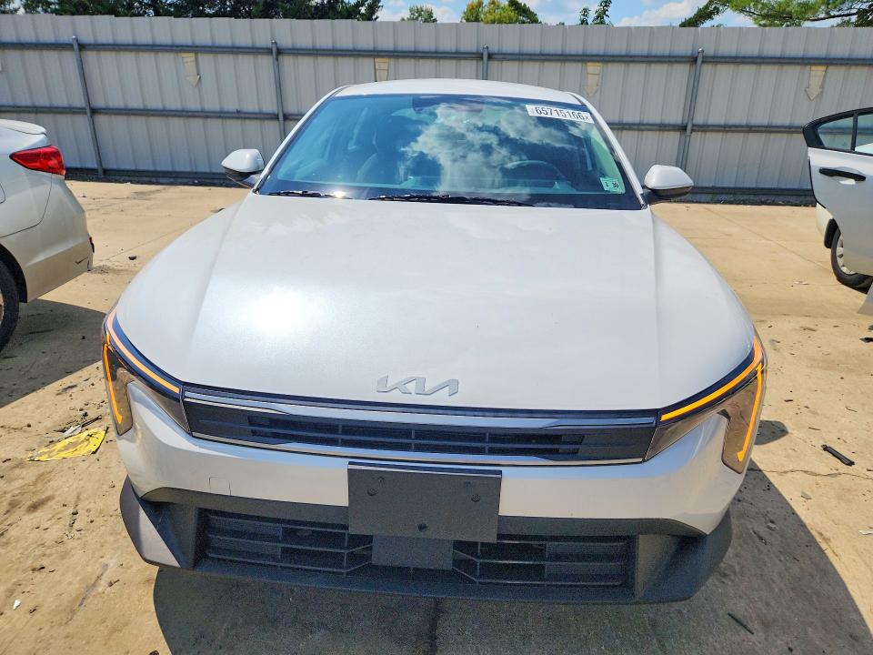 Photo 5 from auction – 2025 KIA K4 with VIN 3KPFT4DE8SE025916