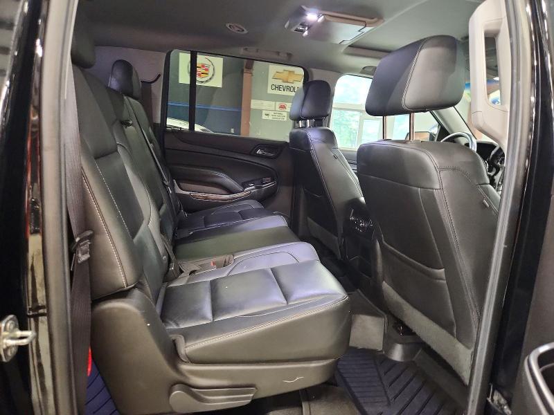 Photo 11 from auction – 2019 CHEVROLET SUBURBAN with VIN 1GNSKHKC4KR150174