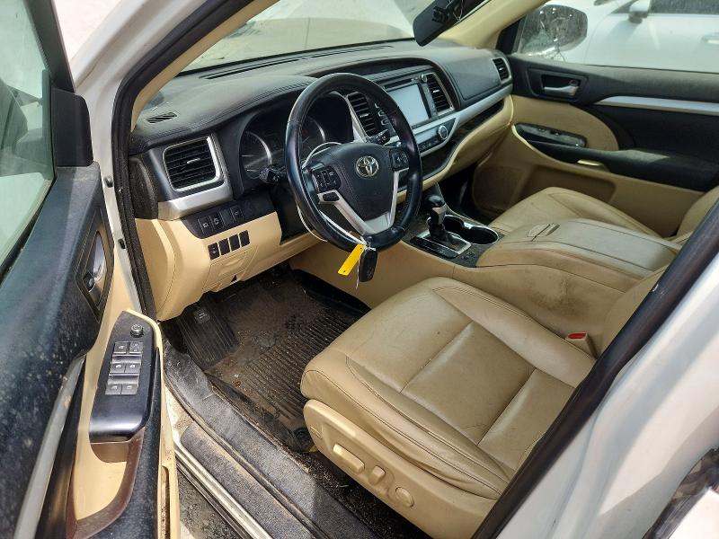 Photo 8 from auction – 2019 TOYOTA HIGHLANDER with VIN 5TDKZRFH0KS307491