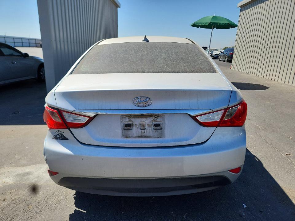 Photo 6 from auction – 2014 HYUNDAI SONATA with VIN 5NPEB4AC8EH935244