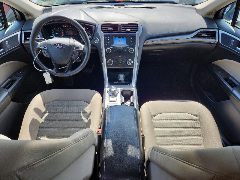 Foto 8 de la subasta – 2020 FORD FUSION con VIN 3FA6P0G71LR161735