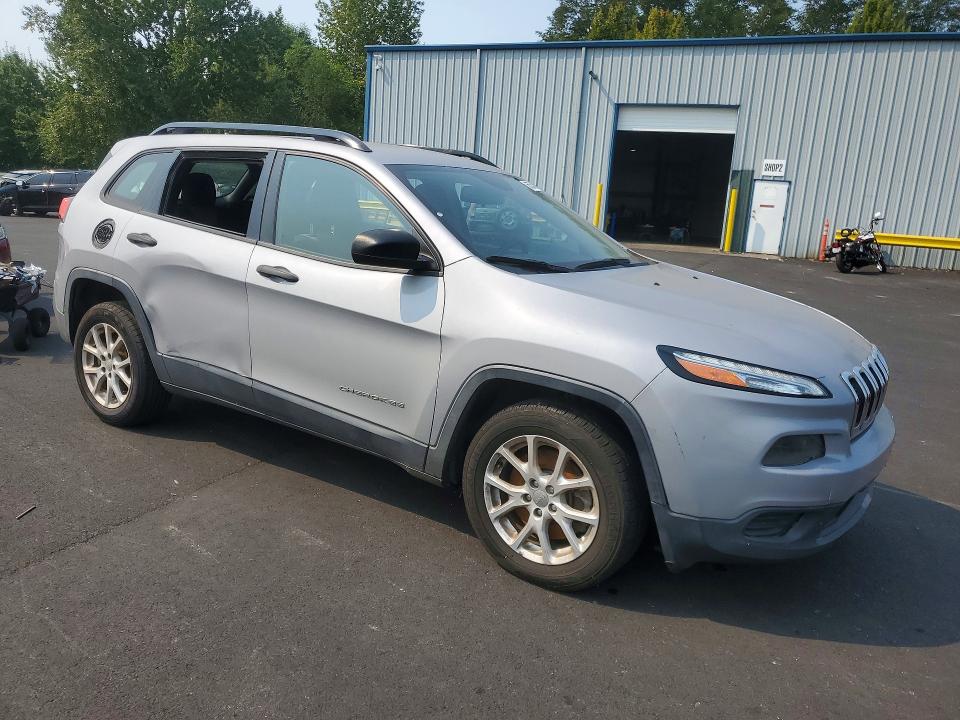 Photo 4 from auction – 2016 JEEP CHEROKEE with VIN 1C4PJLAB7GW136341