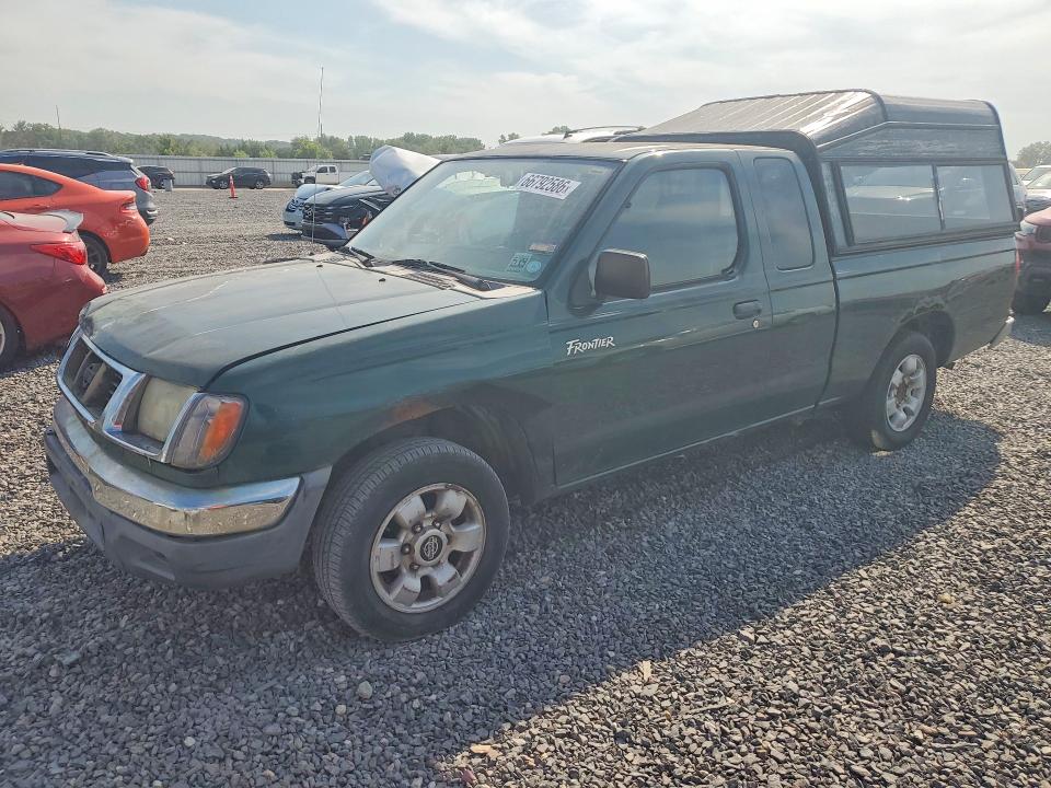 NISSAN FRONTIER 2000 with VIN 1N6DD26S4YC392272 - Photo from auction